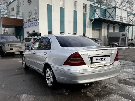 Mercedes-Benz C 320 2000 года за 2 700 000 тг. в Алматы – фото 4