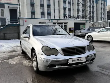 Mercedes-Benz C 320 2000 года за 2 700 000 тг. в Алматы – фото 5