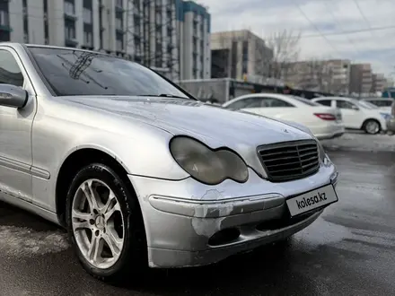 Mercedes-Benz C 320 2000 года за 2 700 000 тг. в Алматы – фото 7