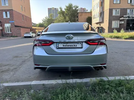 Toyota Camry 2020 года за 14 800 000 тг. в Караганда – фото 6