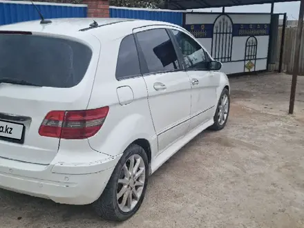 Mercedes-Benz B 170 2006 года за 3 300 000 тг. в Атырау – фото 4