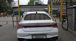 Hyundai Elantra 2022 годаүшін7 400 000 тг. в Алматы – фото 2