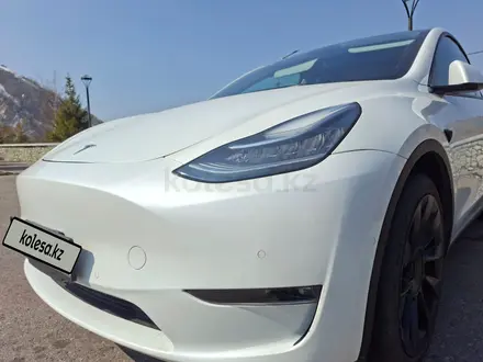 Tesla Model Y 2021 года за 13 000 000 тг. в Алматы – фото 16