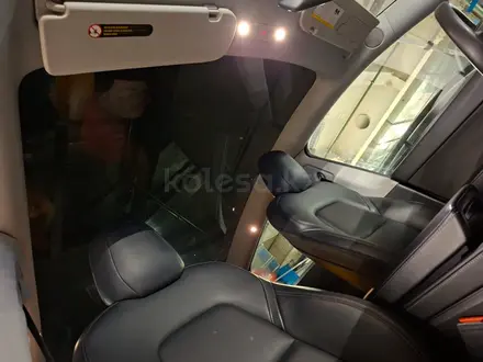 Tesla Model Y 2021 года за 13 000 000 тг. в Алматы – фото 22