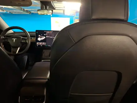 Tesla Model Y 2021 года за 13 000 000 тг. в Алматы – фото 25