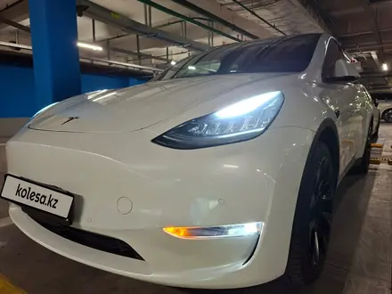 Tesla Model Y 2021 года за 13 000 000 тг. в Алматы – фото 29