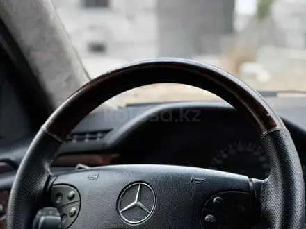 Mercedes-Benz E 320 2001 года за 4 499 999 тг. в Жанаозен – фото 9