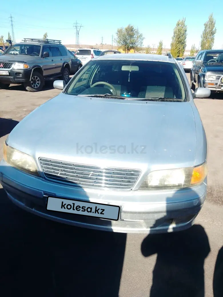 Nissan Cefiro, 1998