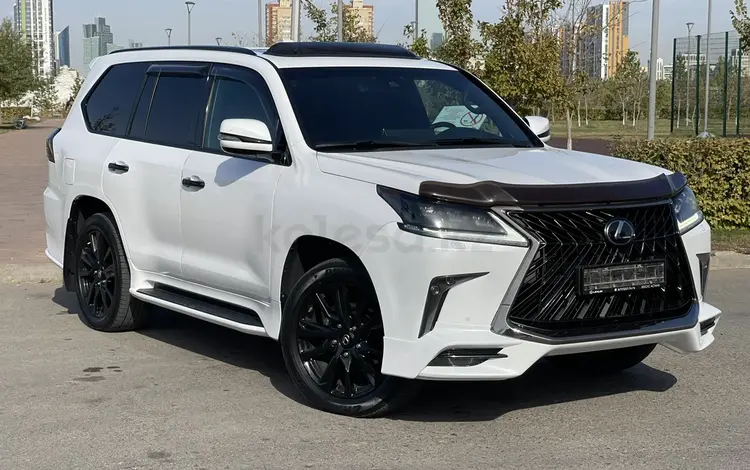 Lexus LX 570 2019 года за 56 200 000 тг. в Астана