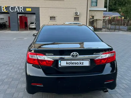 Toyota Camry 2012 года за 10 200 000 тг. в Уральск – фото 4