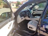 BMW X5 2022 года за 44 000 000 тг. в Астана – фото 2