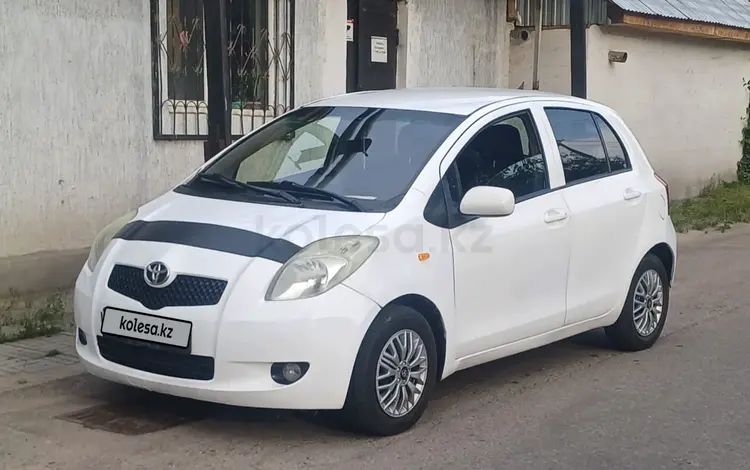 Toyota Yaris 2007 годаүшін2 500 000 тг. в Алматы