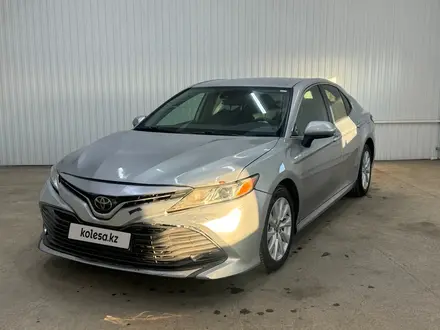 Toyota Camry 2020 года за 7 456 500 тг. в Астана
