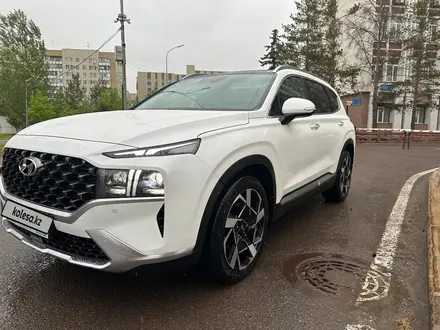 Hyundai Santa Fe 2023 года за 20 997 000 тг. в Караганда