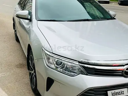 Toyota Camry 2015 года за 8 700 000 тг. в Астана – фото 3