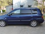 Kia Carens 2004 года за 2 350 000 тг. в Актобе – фото 3