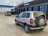 Chevrolet Niva 2004 годаүшін1 300 000 тг. в Шардара – фото 2