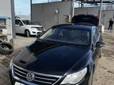 Volkswagen Passat CC 2010 года за 3 700 000 тг. в Уральск – фото 2