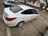 Hyundai Solaris 2011 годаfor5 000 000 тг. в Атырау – фото 5