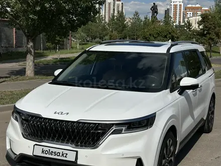 Kia Carnival 2022 года за 19 500 000 тг. в Астана