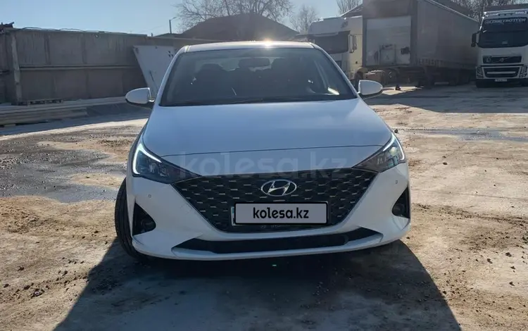 Hyundai Solaris 2020 годаfor8 800 000 тг. в Шымкент