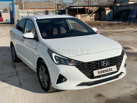 Hyundai Solaris 2020 года за 8 800 000 тг. в Шымкент – фото 16