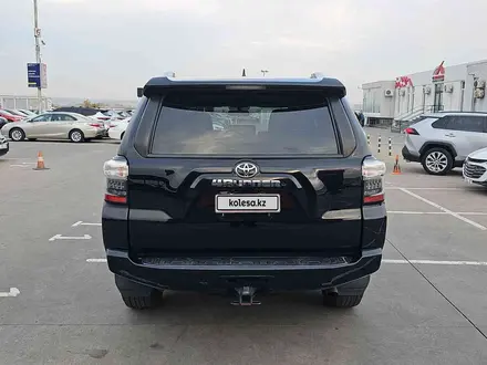 Toyota 4Runner 2018 года за 16 500 000 тг. в Алматы – фото 5