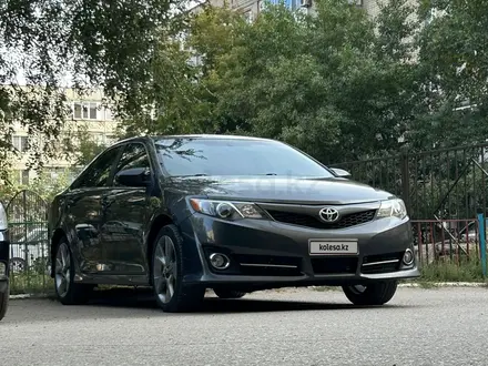 Toyota Camry 2014 года за 6 000 000 тг. в Актобе