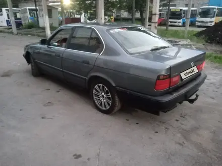 BMW 525 1989 года за 1 100 000 тг. в Петропавловск – фото 3