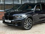 BMW X5 2022 года за 44 500 000 тг. в Астана – фото 2