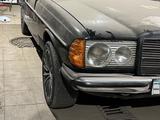 Mercedes-Benz E 250 1981 годаүшін1 700 000 тг. в Актобе