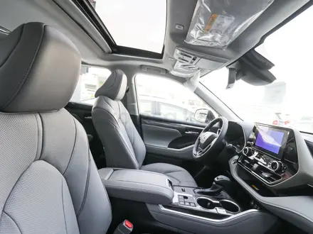 Toyota Highlander 2026 года за 39 800 000 тг. в Алматы – фото 11