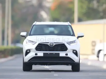 Toyota Highlander 2026 года за 39 800 000 тг. в Алматы – фото 2