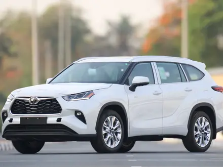 Toyota Highlander 2026 года за 39 800 000 тг. в Алматы