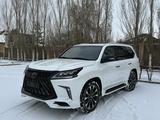 Lexus LX 570 2016 года за 37 900 000 тг. в Уральск