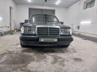 Mercedes-Benz E 220 1993 годаүшін2 500 000 тг. в Кызылорда