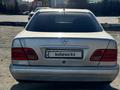 Mercedes-Benz E 240 1997 годаfor2 150 000 тг. в Караганда – фото 5