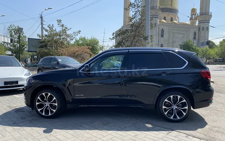 BMW X5 2018 года за 24 500 000 тг. в Алматы