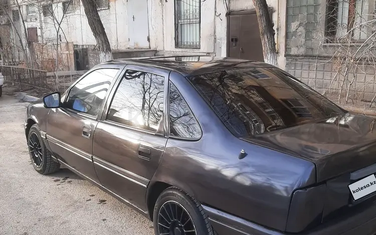 Opel Vectra 1992 годаfor900 000 тг. в Кызылорда