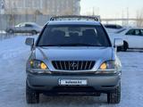 Lexus RX 300 1999 годаүшін4 900 000 тг. в Астана – фото 2