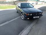 BMW 525 1993 года за 2 400 000 тг. в Шымкент