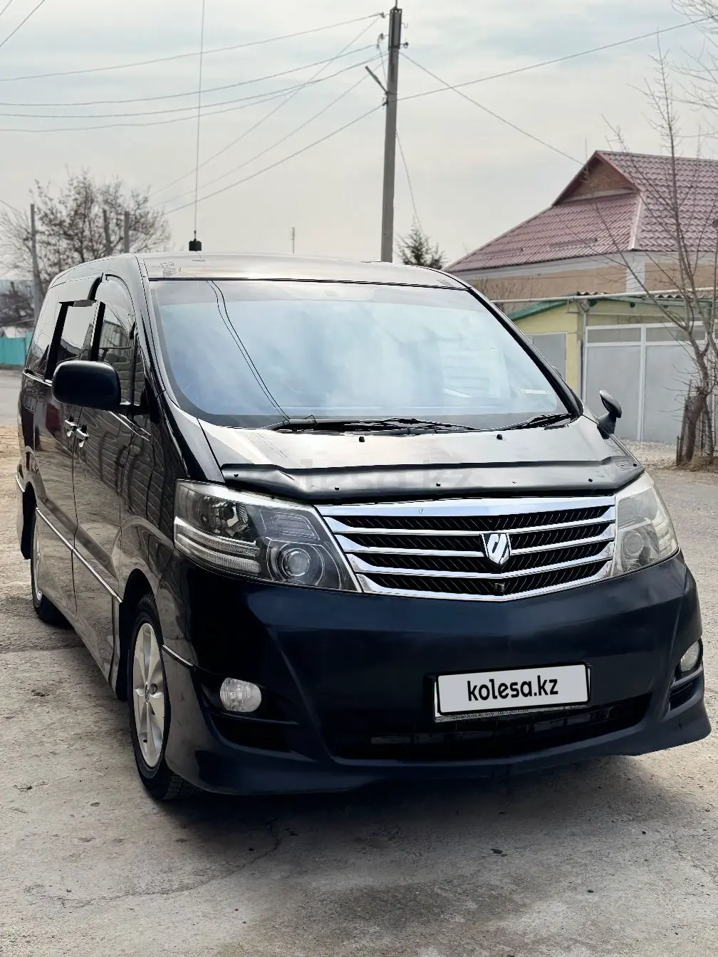 Toyota Alphard, 2006