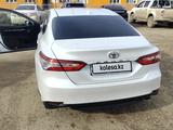 Toyota Camry 2019 года за 13 300 000 тг. в Актау – фото 4