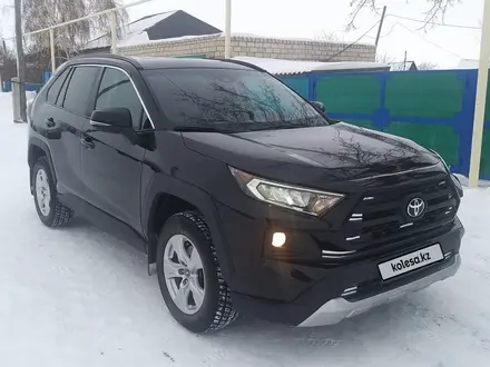 Toyota RAV4 2020 года за 13 500 000 тг. в Костанай