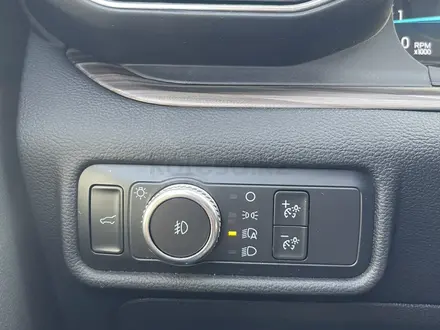 Ford Explorer 2020 года за 15 500 000 тг. в Алматы – фото 16