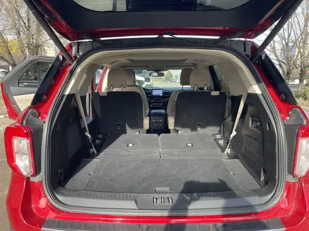 Ford Explorer 2020 года за 15 500 000 тг. в Алматы – фото 29