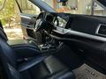 Toyota Highlander 2018 года за 16 300 000 тг. в Шымкент – фото 13