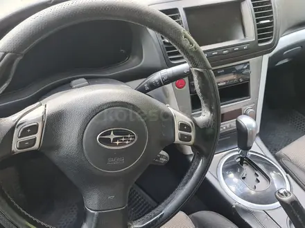 Subaru Legacy 2004 года за 5 000 000 тг. в Алматы – фото 7