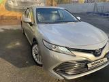 Toyota Camry 2019 года за 14 500 000 тг. в Астана – фото 4
