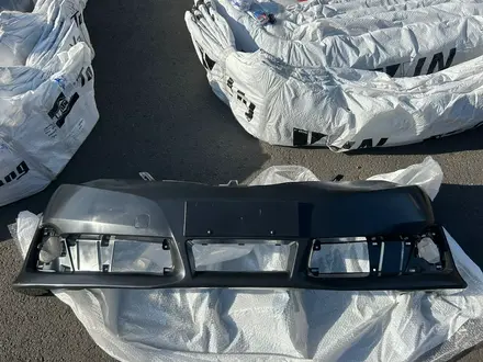 Бампер на Камри 50 Se за 40 000 тг. в Алматы